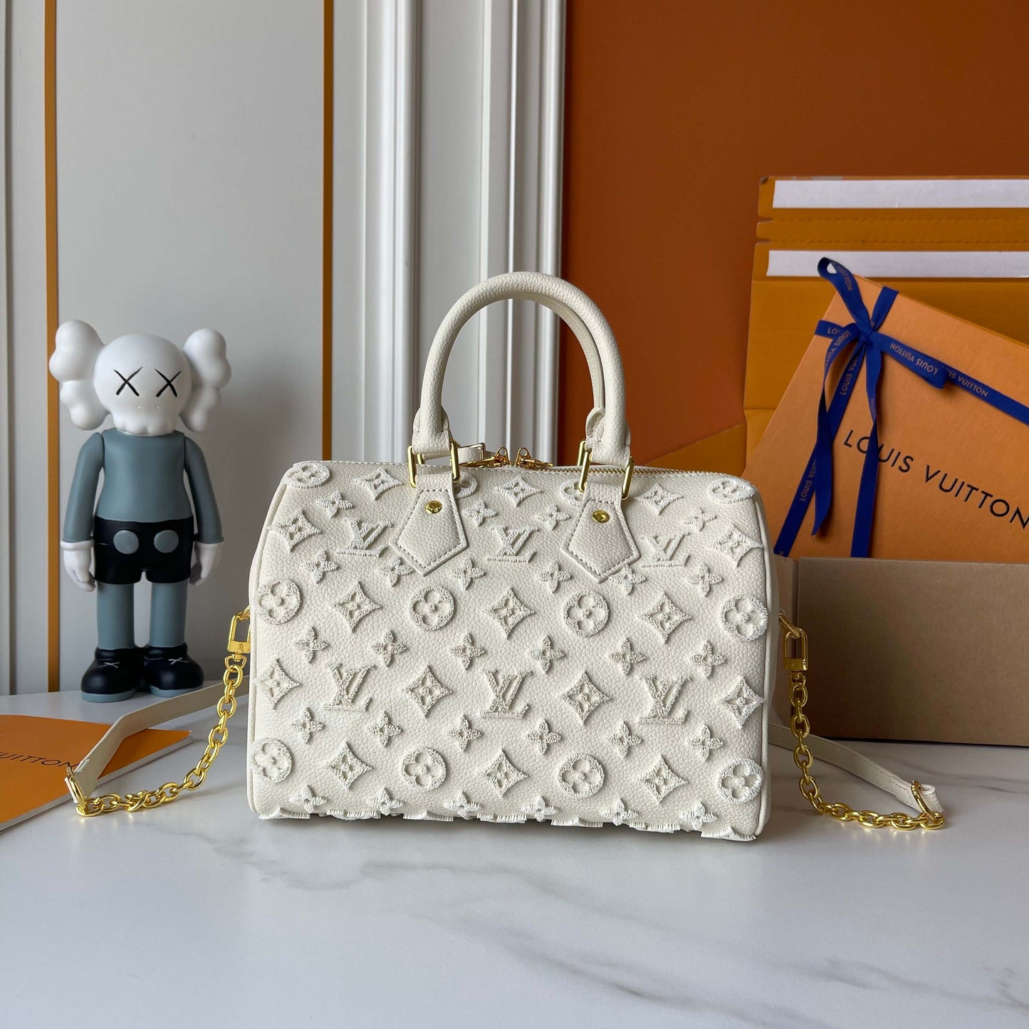 Cream LV Hangbag